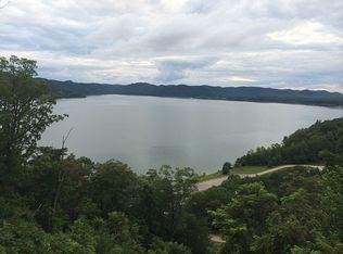 Lakewood Dr, Morehead, KY 40351