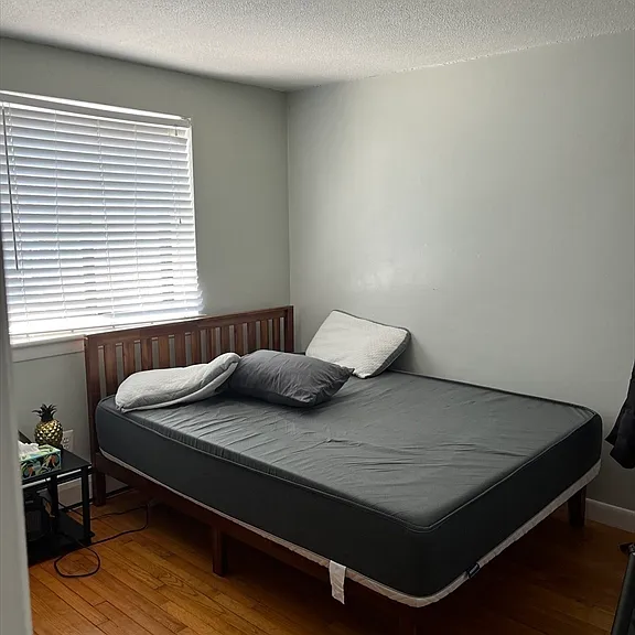 39 Linden St #32 — Photo 13