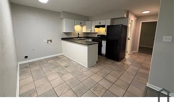 919 NW 40th Ave — Photo 3