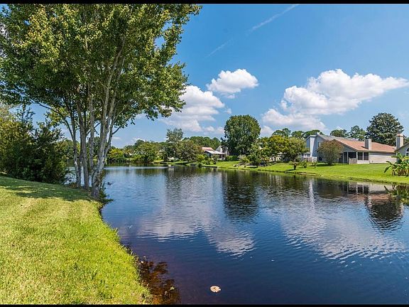 4th image of 2879 Lantana Lakes Dr W