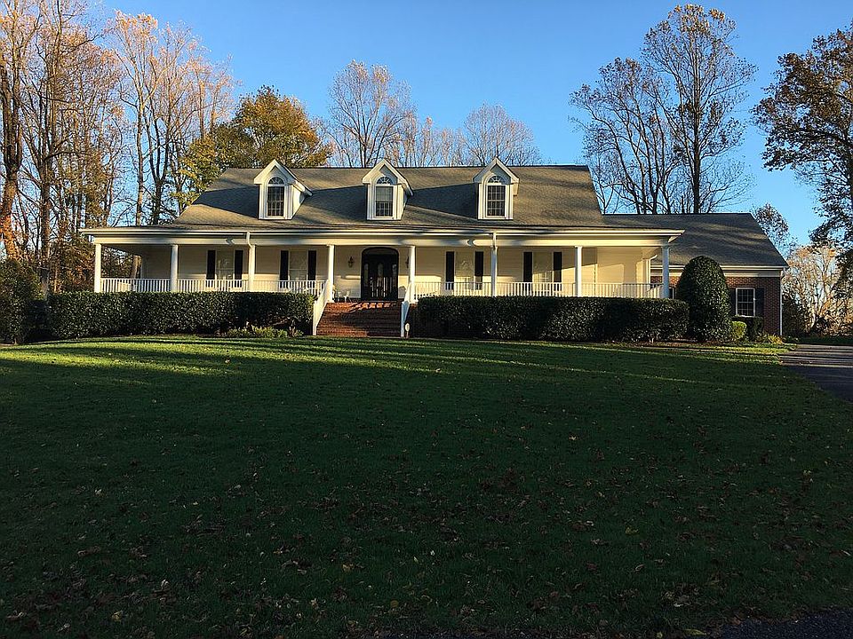 2nd image of 1101 Captain Bell Ct