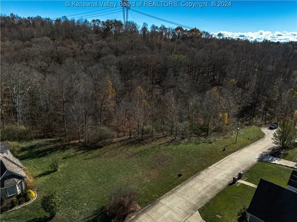 1032 Windy Meadows Ct, Scott Depot, WV 25560