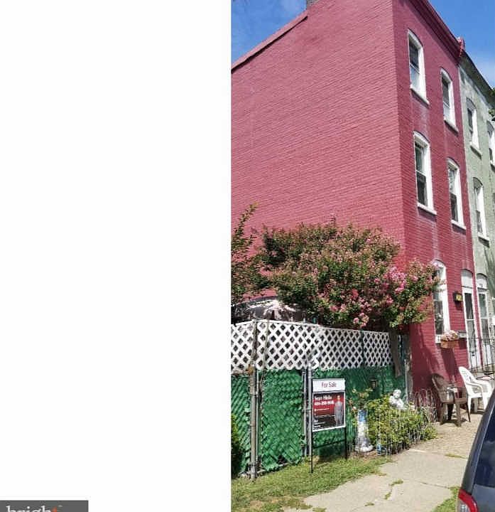 2nd image of 240 Lexington Ave