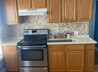 7 Hillside Ave #2, Everett, MA 02149