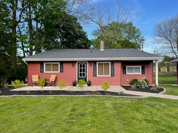 2939 Royalton Heights Rd, Saint Joseph, MI 49085