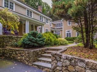 35 Heritage Ln, Weston, CT 06883