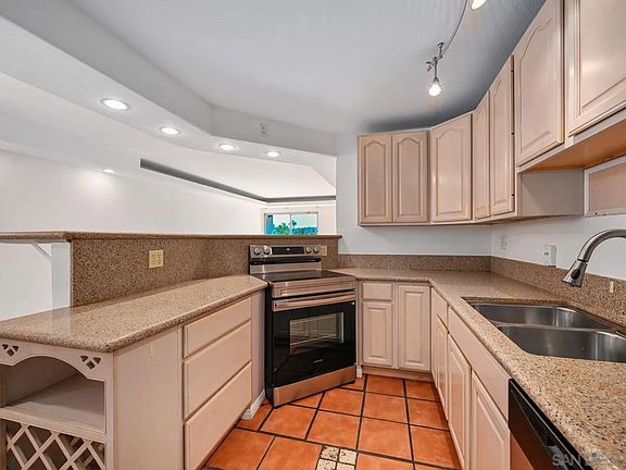 4th image of 6255 Rancho Mission Rd Unit 101