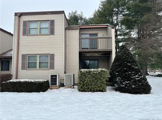109 Twin Circle Dr UNIT 109, South Windsor, CT 06074