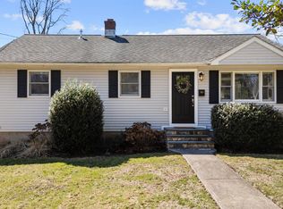 515 Melville Ave, Fairfield, CT 06825