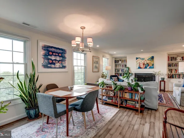 2828 Wisconsin Ave NW APT 500, Washington, DC 20007