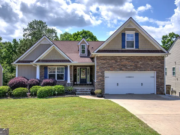 5541 Mulberry Preserve Dr, Flowery Branch, GA 30542