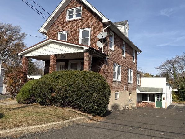 1815 Horace Ave Floor 3