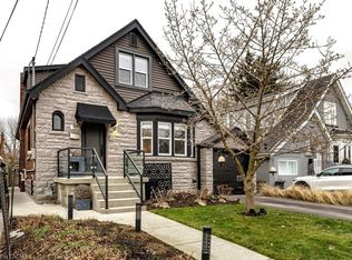 17 Gary Ave, Hamilton, ON L8S 1Y2