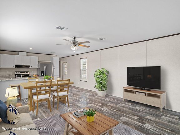 2nd image of 5122 Miami Ave