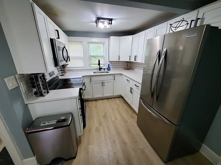 4207 Albany St — Photo 4