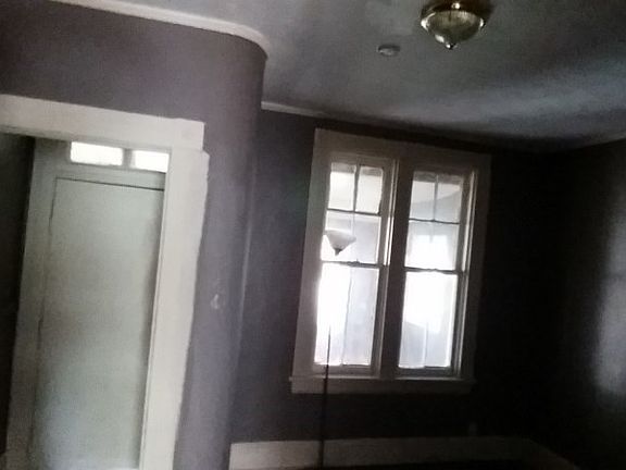 4th image of 10551 S Corliss Ave