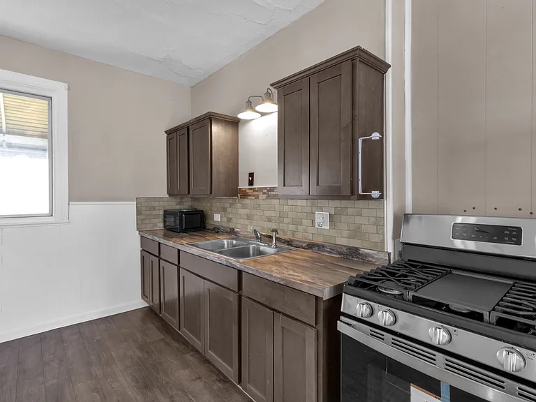 188 Milnor Ave #LR — Photo 3