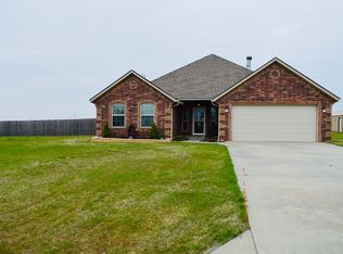 1101 Abraham Dr, Tuttle, OK 73089