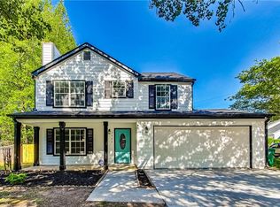 2326 Hampton Dr, Decatur, GA 30035