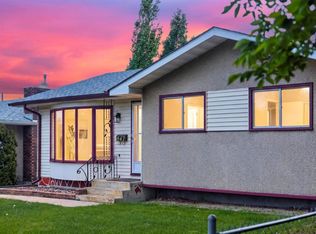 847 NW Raynard Cres SE, Calgary, AB T2A1X6