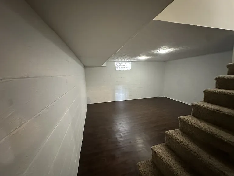 4893 Nugent Dr — Photo 10