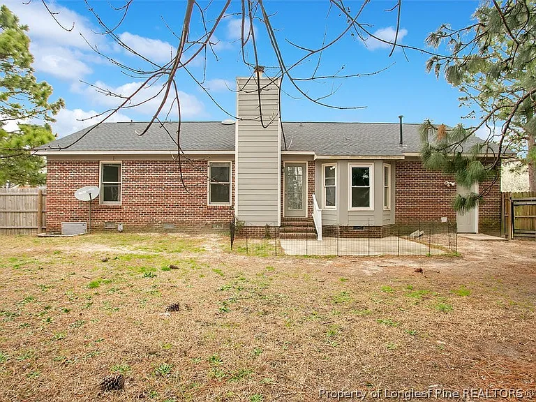 5319 Thackeray Dr — Photo 21