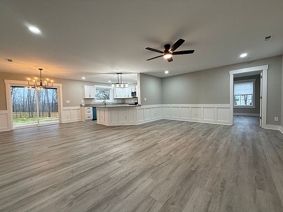 2nd image of 20 Ridgecrest Ave