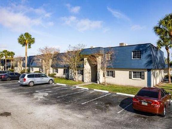 5th image of 5319 Sumerset St #19A