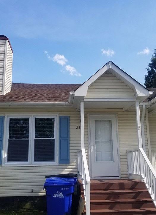 1st image of 34 Cooper Dr