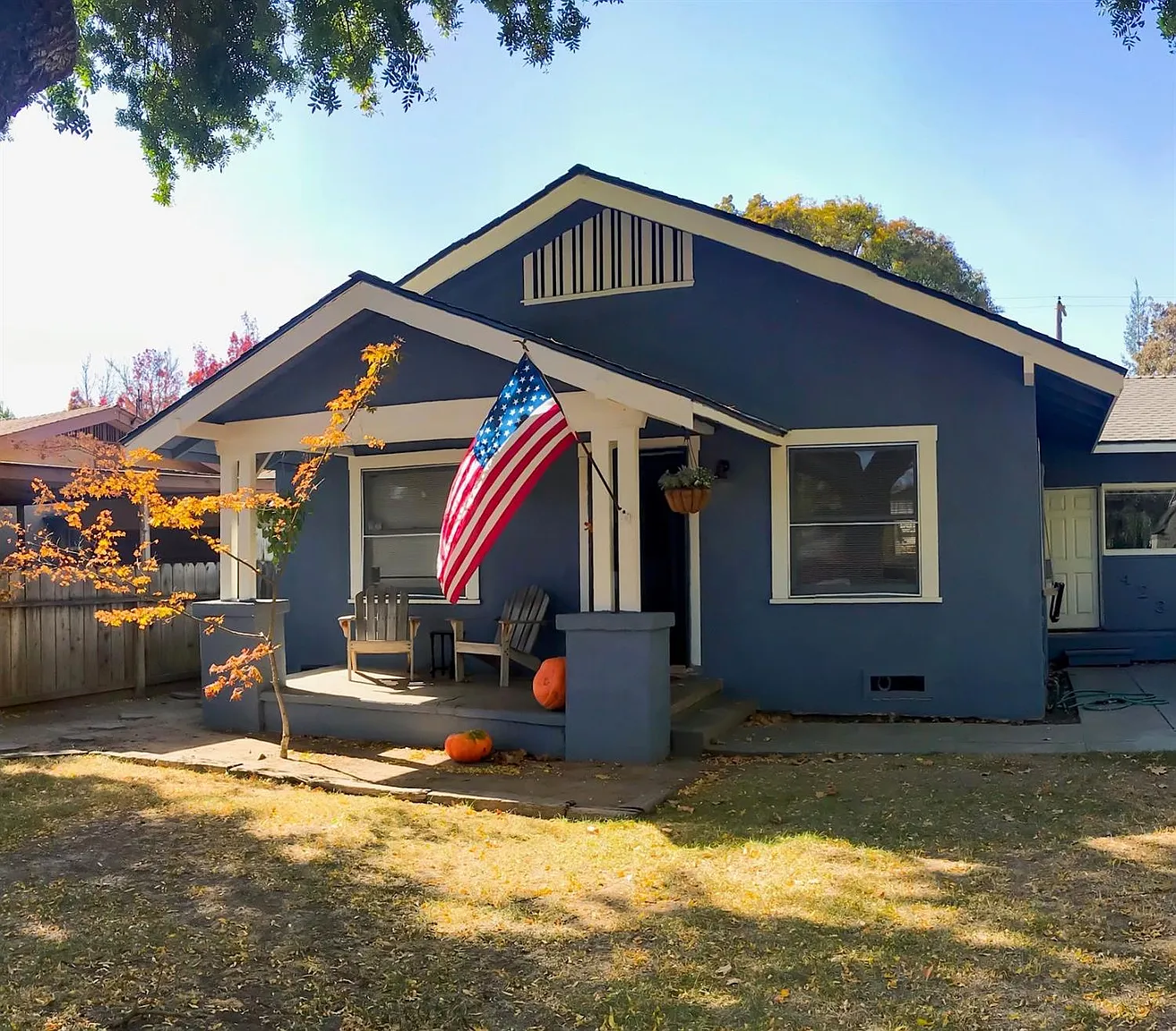 423 N Orange Ave photo 1