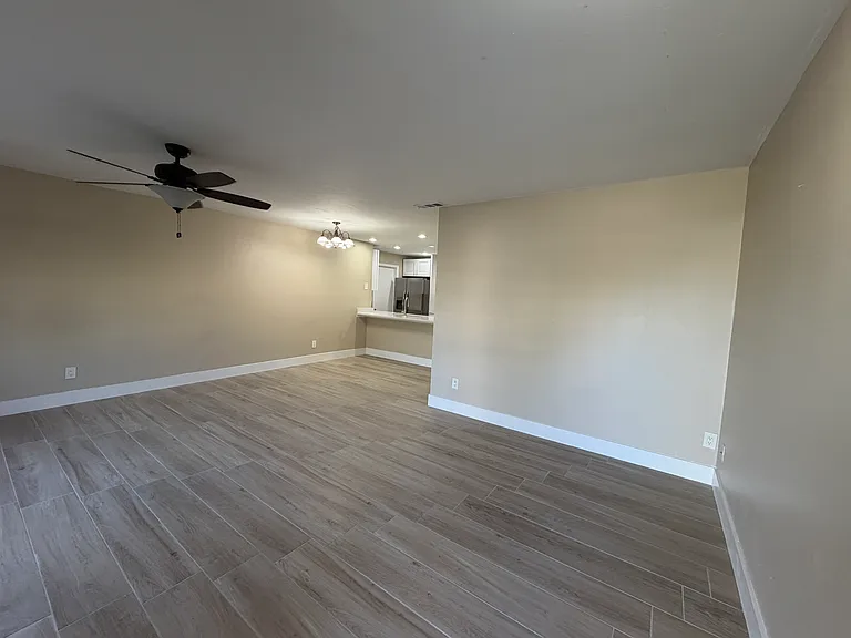 4327 SW 7th Pl #4327 — Photo 7