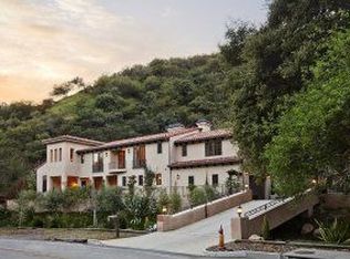 3715 Mandeville Canyon Rd, Los Angeles, CA 90049