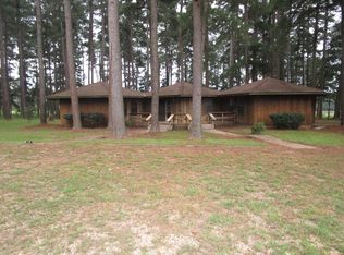 385 Columbia Road 13, Magnolia, AR 71753
