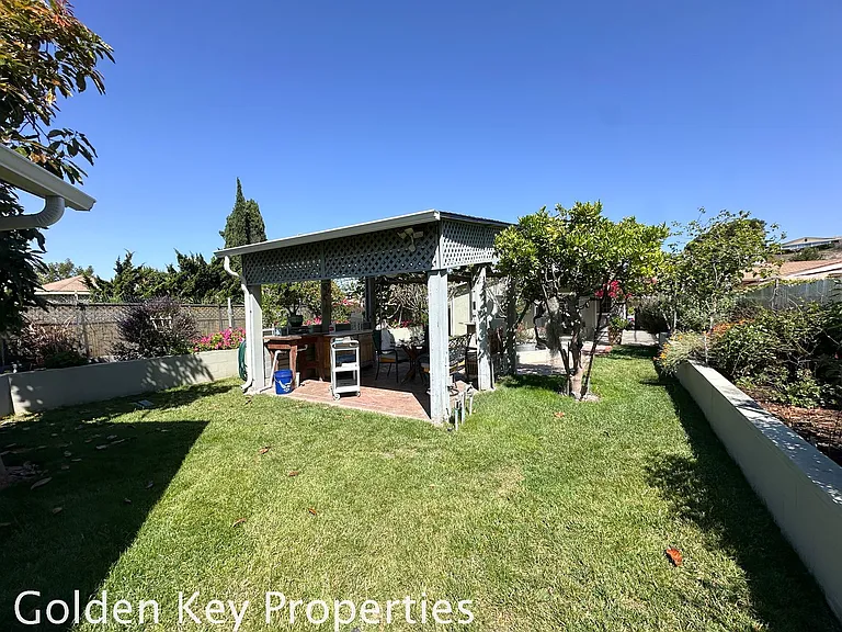 3577 Mira Pacific Dr — Photo 25