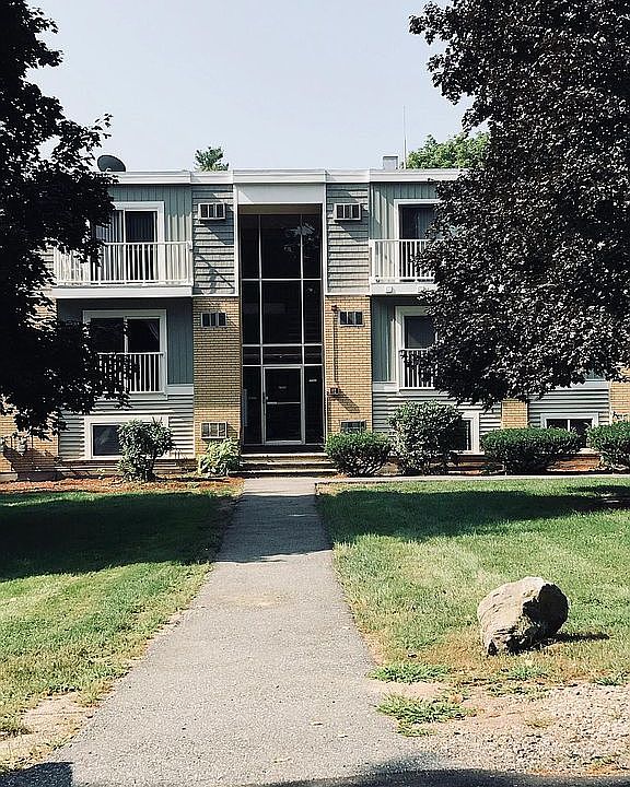 1st image of 8A Constitution Dr #8A