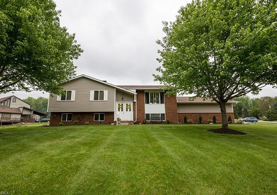 1st image of 853 Karla Dr