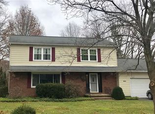 885 S Hametown Rd, Akron, OH 44321