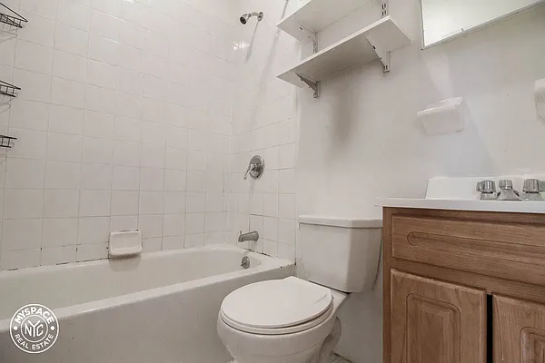Rented by MySpaceNYC | media 5