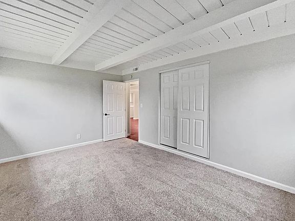 5th image of 5956 Lila Ln