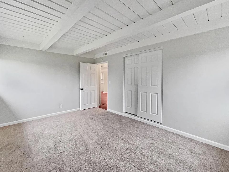 1st image of 9509 Shallow Lake Ct