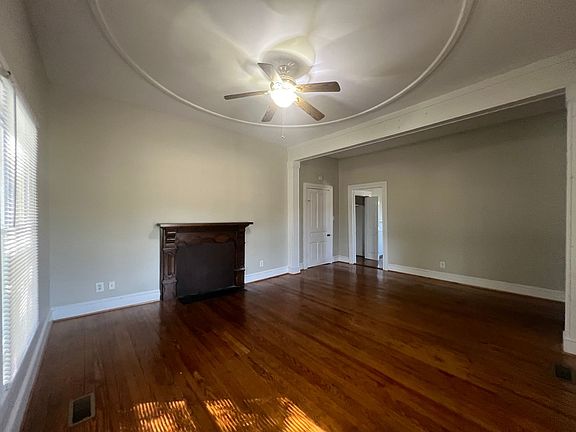 4th image of 330 E Central Ave