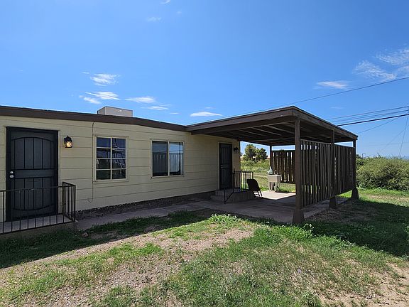 Front of house for rent!