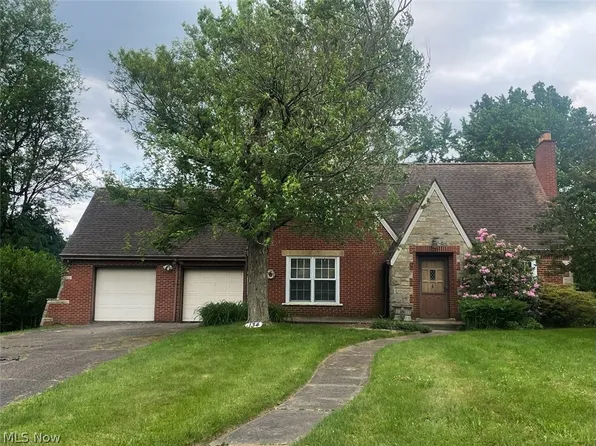 134 35th St NW, Canton, OH 44709