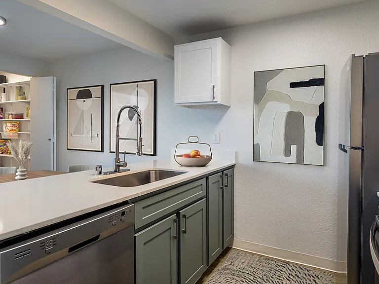 Lodge at Madrona Ridge — Photo 12