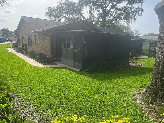 4th image of 5437 East Harbor Dr