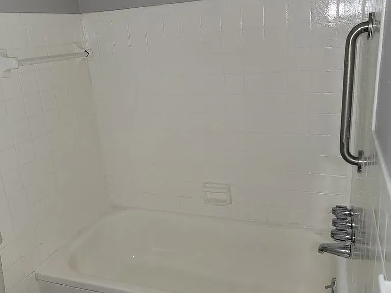 13420 Euclid Ave — Photo 61
