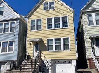 193 Avenue C, Bayonne, NJ 07002