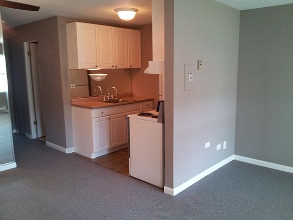 4th image of 8801 Schneider Ave APT 3