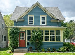 627 Simpson St, Saint Paul, MN 55104