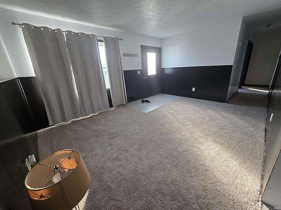2nd image of 623 Richard Dr